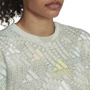 Damski wielobarwny T-shirt z logo adidas Essentials Boyfriend