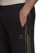Spodnie adidas Originals Camo Stripes